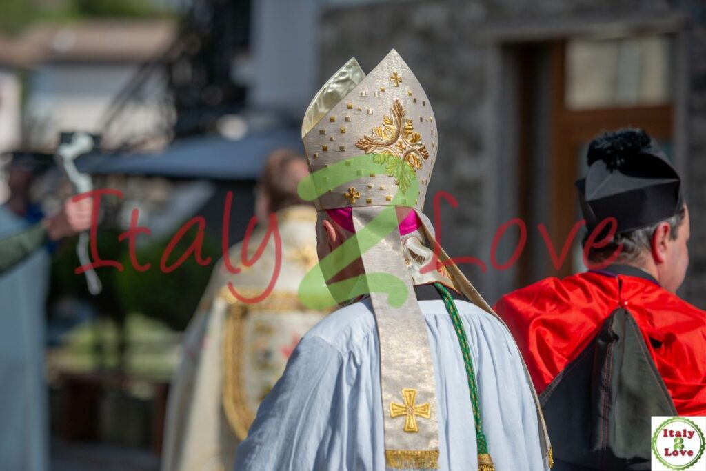 Conclave - Meaning, History, and Vatican Traditions
