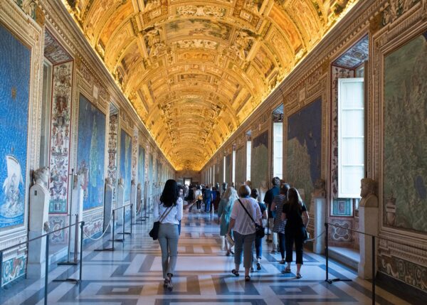 Vatican Tour with Sistine Chapel and St. Peter’s Basilica