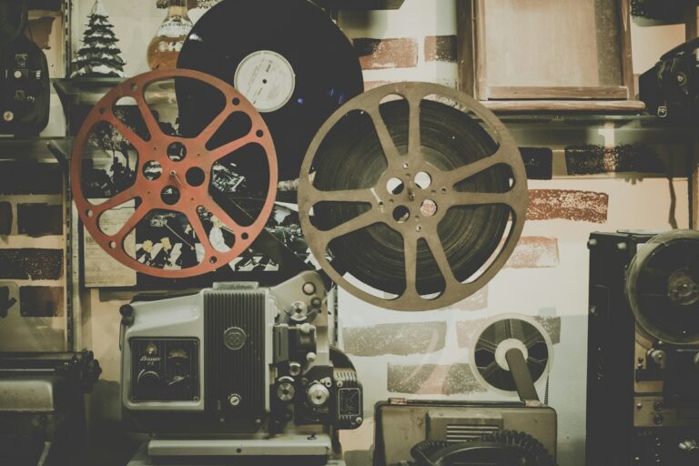 Vintage film projector, a nod to the best Italian movies