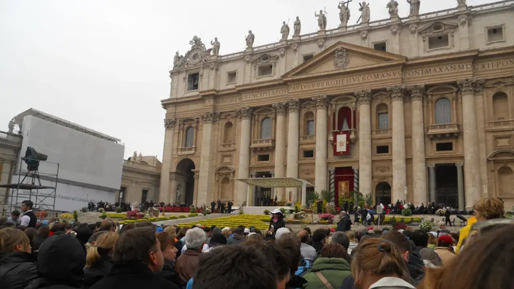 Crowds in St. Peter's Square for Easter Mass in front of St. Peter's Basilica, Rome